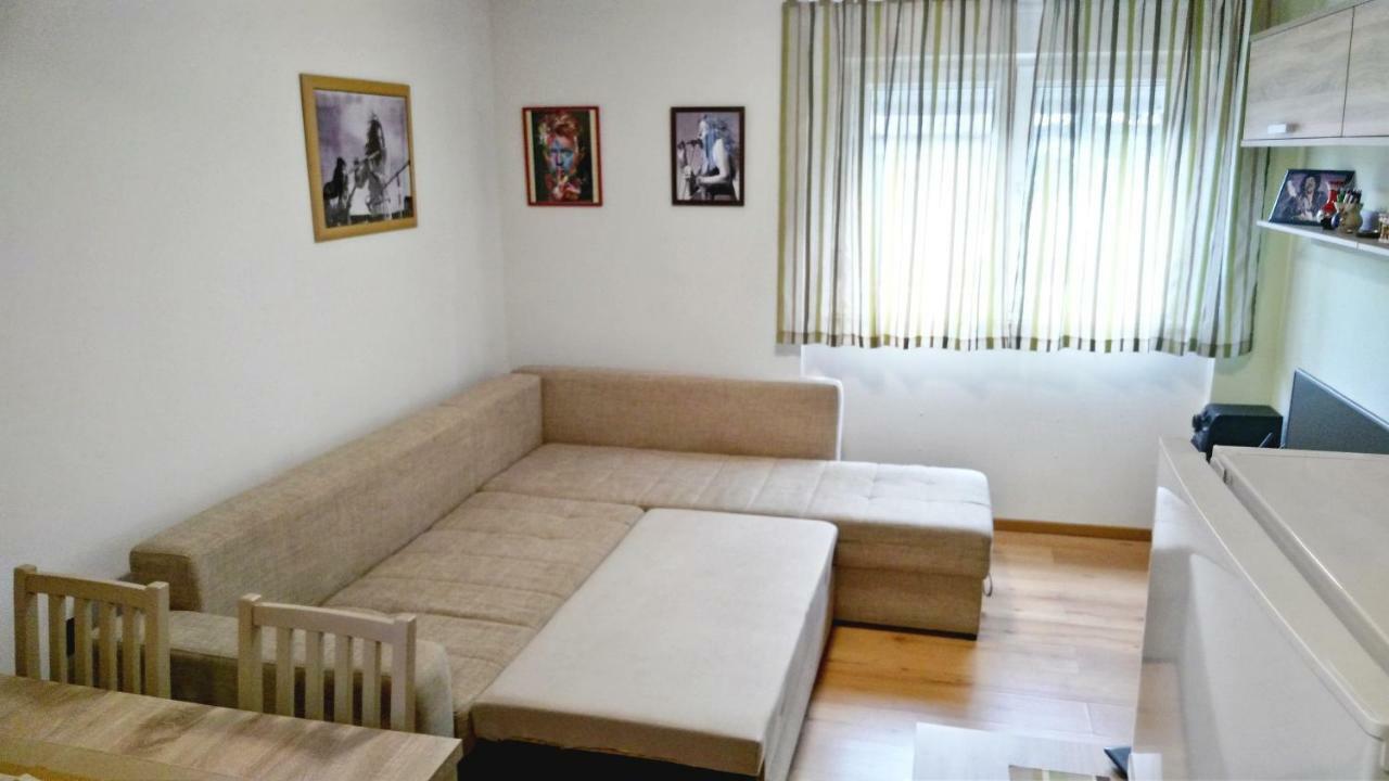 PUY Apartment Romina מראה חיצוני תמונה