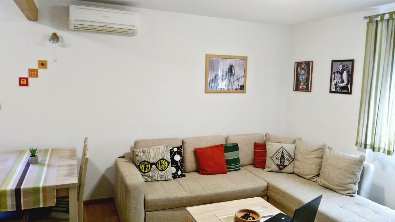 PUY Apartment Romina מראה חיצוני תמונה